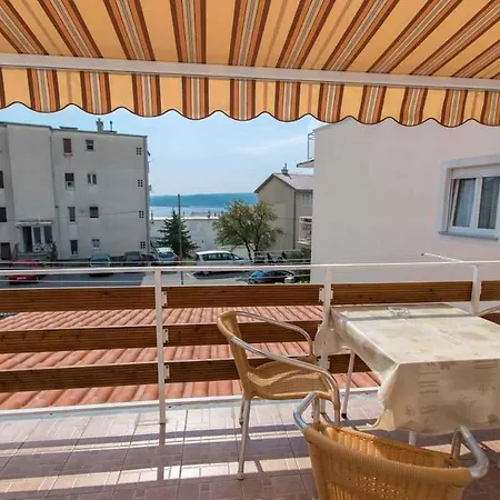 In 39070 Apartment Crikvenica